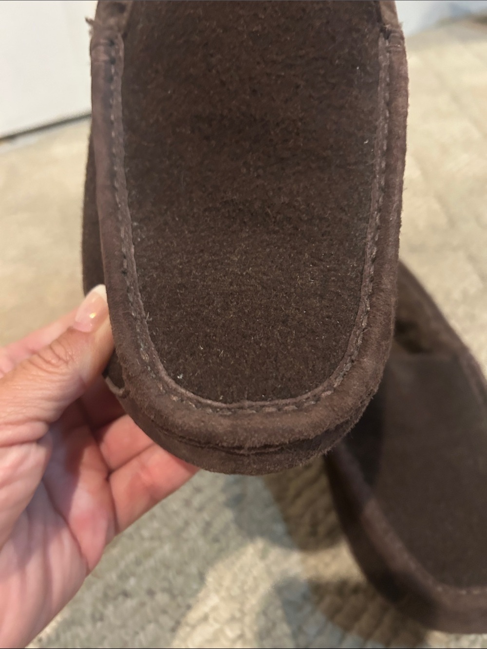 UGG ASCOT Men's Brown Suede Moccasin Slipper - Plush Lined Comfort - Picture 13 of 16